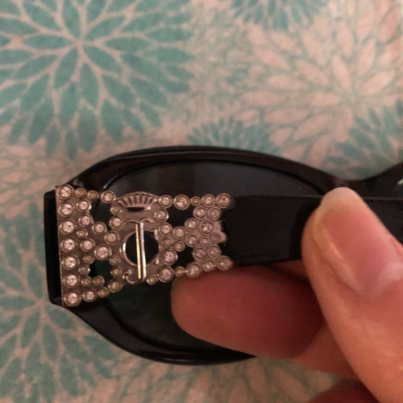 🌴Juicy Couture Sunglasses w/Case - 496 $60 or $50 w/offer - Picture 5 of 9